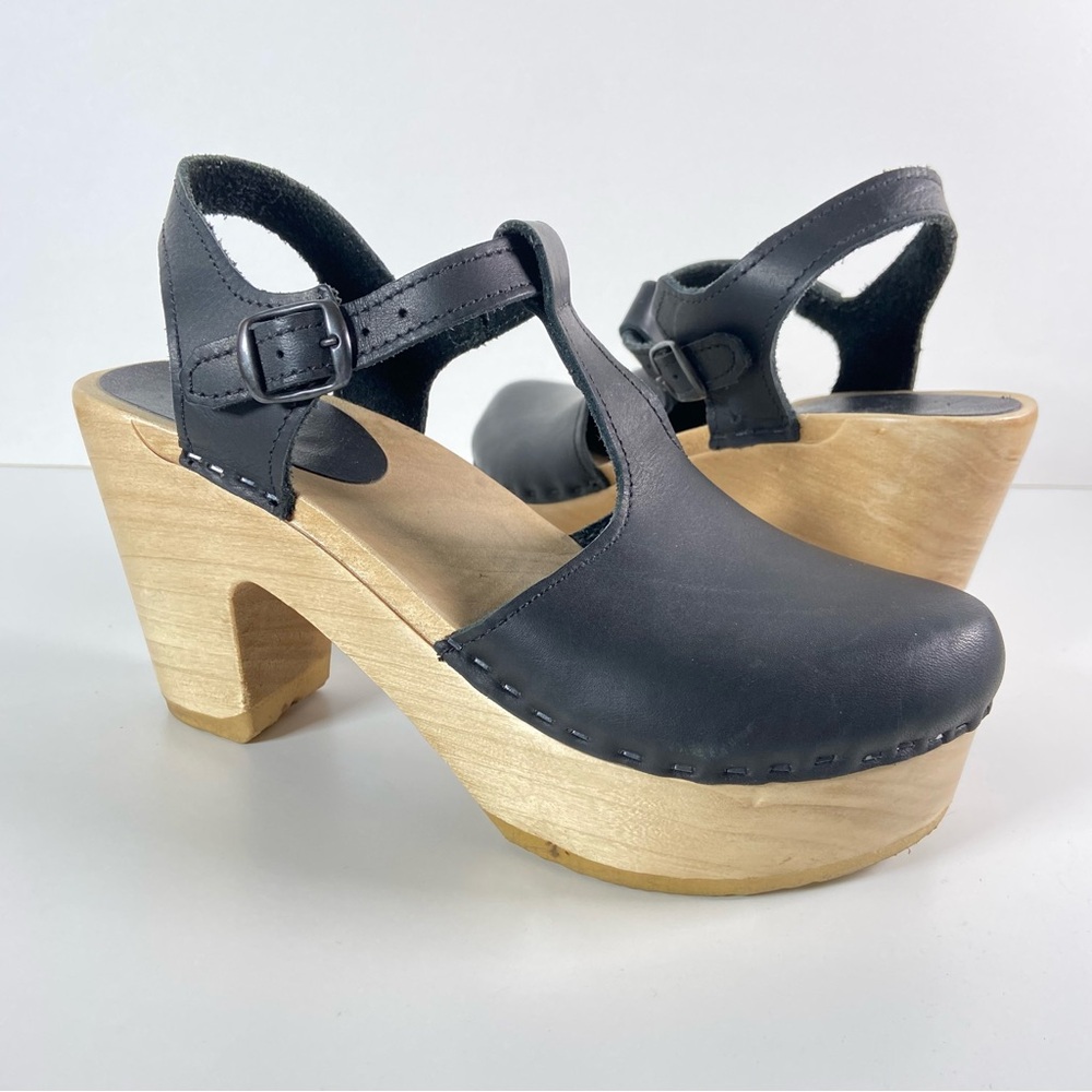 Stylish Black Leather Clog Heels